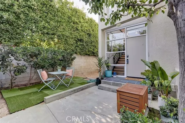 Santa Monica, CA 90405,650 Pacific Street #5