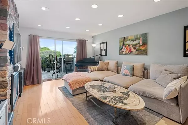 West Hollywood, CA 90069,1230 Horn Avenue #305