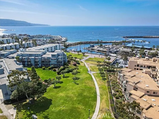 130 The Village #106, Redondo Beach, CA 90277