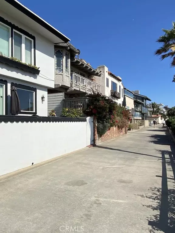 Manhattan Beach, CA 90266,3920 The Strand #3922