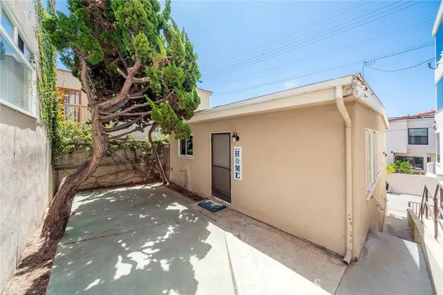 Hermosa Beach, CA 90254,1838 Palm Drive