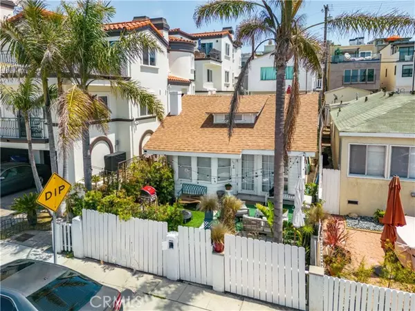 934 Manhattan Avenue, Hermosa Beach, CA 90254