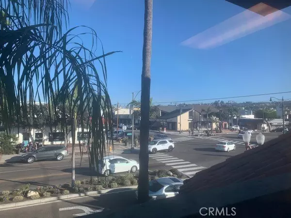 Redondo Beach, CA 90277,1611 S Catalina