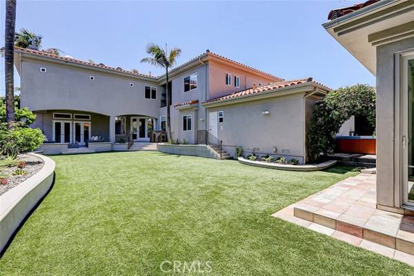 819 11th Street, Manhattan Beach, CA 90266