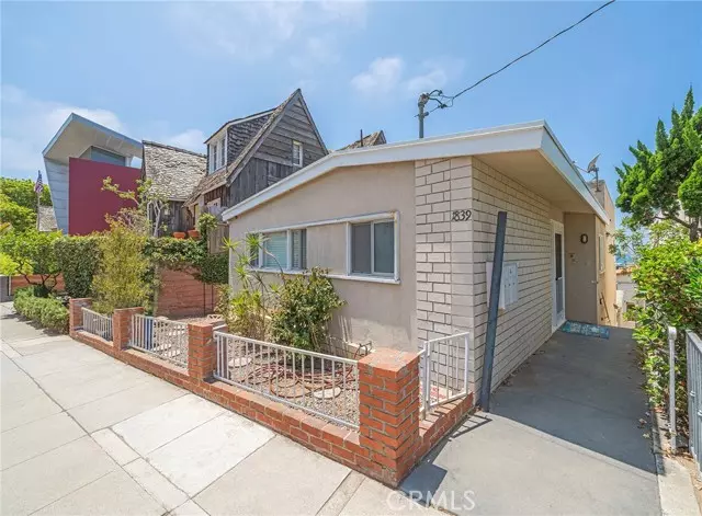 1839 Manhattan Avenue, Hermosa Beach, CA 90254