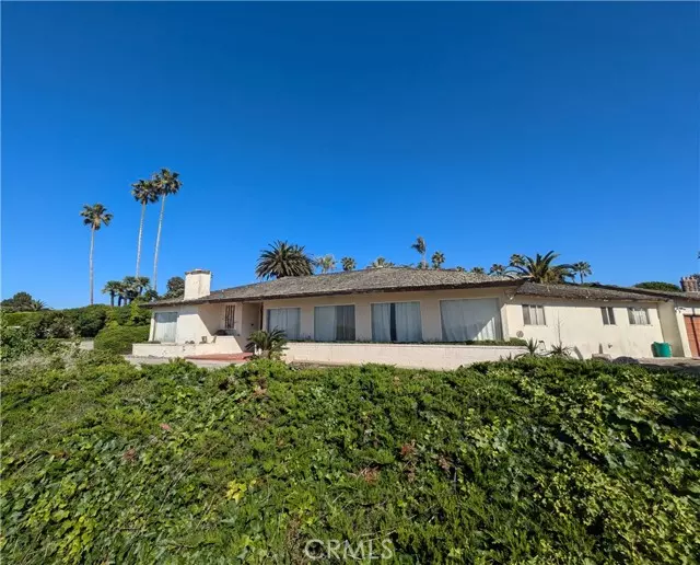 1812 Via Visalia, Palos Verdes Estates, CA 90274