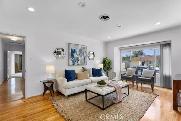 10962 Rhoda Way, Culver City, CA 90230