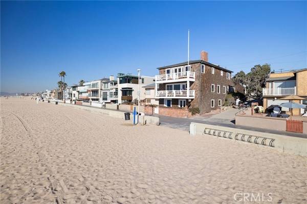 3205 The Strand, Hermosa Beach, CA 90254