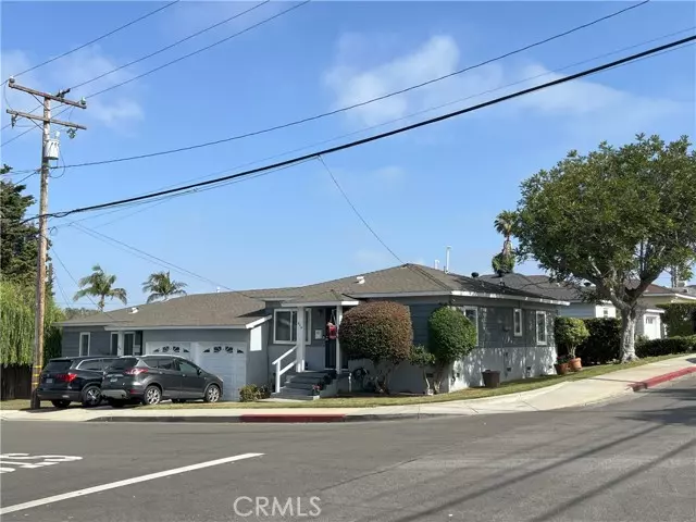 536 W Maple Avenue, El Segundo, CA 90245