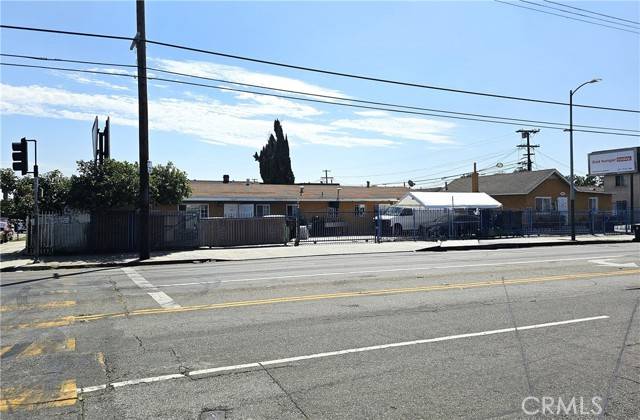 7612 S S Hoover St Street, Los Angeles, CA 90044