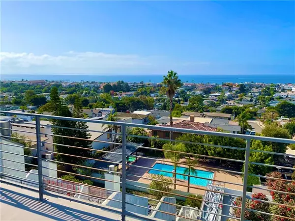 Hermosa Beach, CA 90254,736 Gould Avenue #30