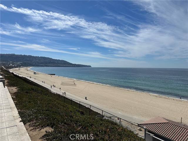 727 Esplanade, Redondo Beach, CA 90277