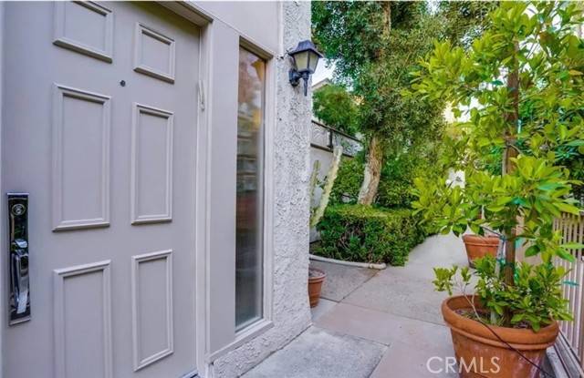 5319 Coldwater Canyon Avenue #H, Sherman Oaks, CA 91401