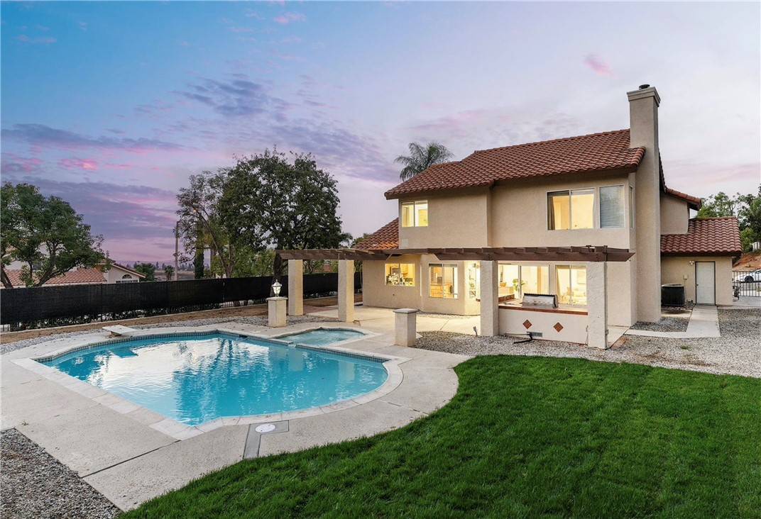 317 Leafwood Ct., Riverside, CA 92506