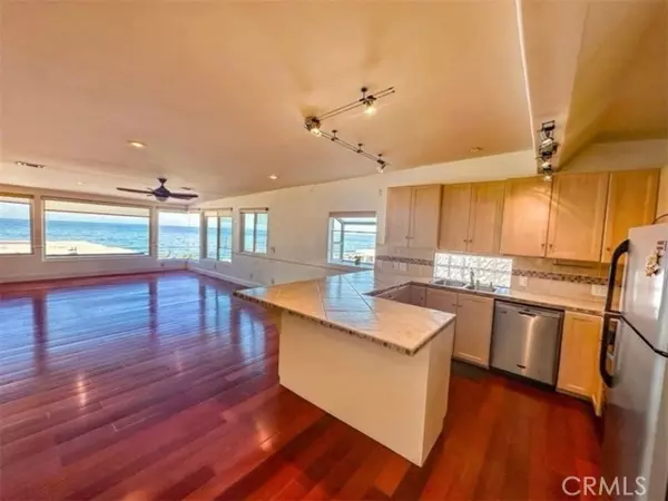 320 Paseo De La Playa #C, Redondo Beach, CA 90277