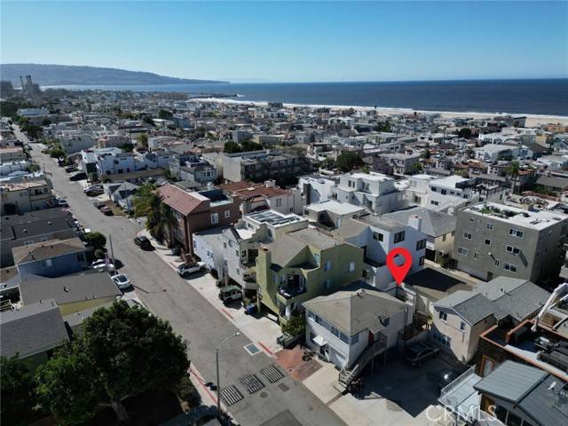 1035 Loma Drive, Hermosa Beach, CA 90254