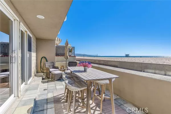 2652 The Strand, Hermosa Beach, CA 90254