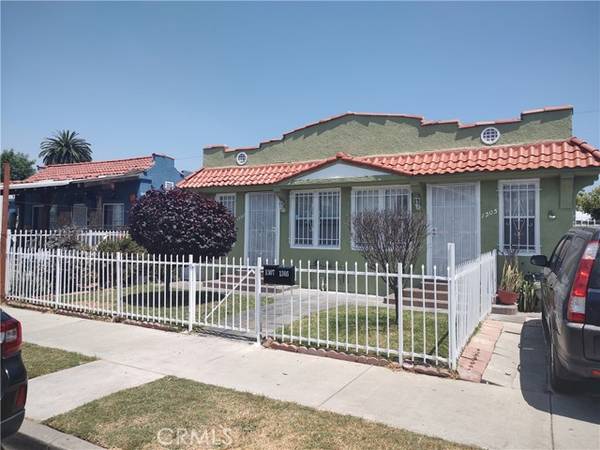 1305 W 56th Street, Los Angeles, CA 90037