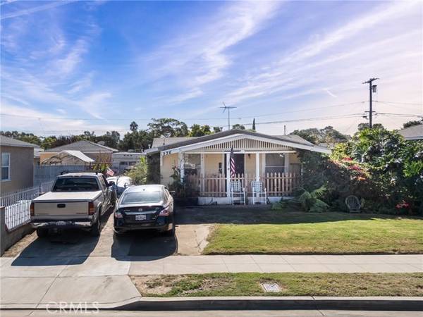 236 E 67th Way, Long Beach, CA 90805