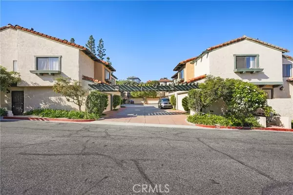 Rancho Palos Verdes, CA 90275,28609 Vista Madera