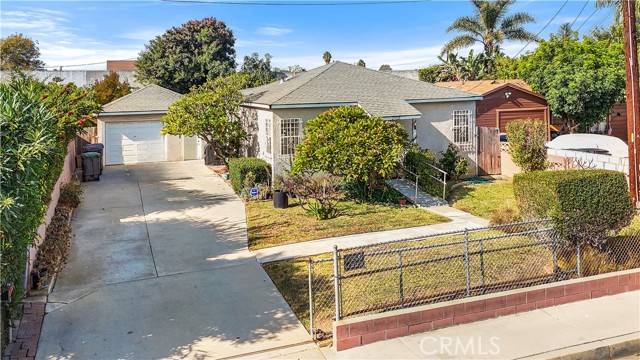 21735 Neptune Avenue, Carson, CA 90745