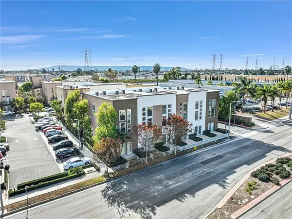 1602 W Artesia Square #A, Gardena, CA 90248