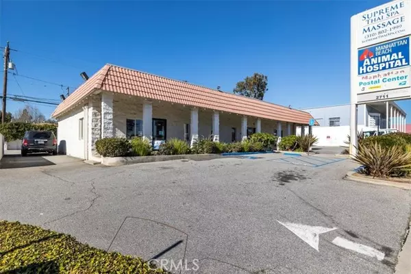 2711 N Sepulveda Boulevard, Manhattan Beach, CA 90266