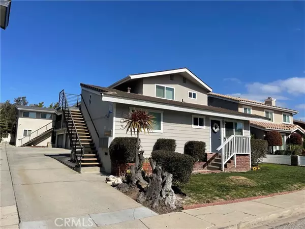 2703 Curtis Avenue #7, Redondo Beach, CA 90278