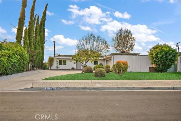 20340 Superior Street, Chatsworth (los Angeles), CA 91311