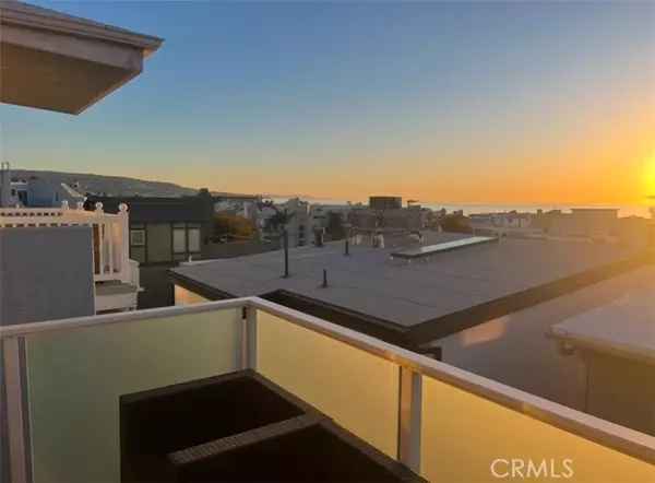 Hermosa Beach, CA 90254,435 Bayview Drive