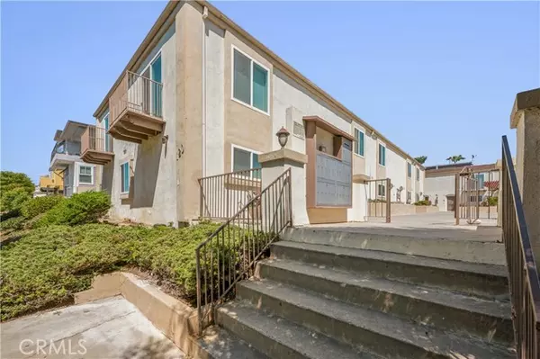 120 S Francisca Avenue #18, Redondo Beach, CA 90277