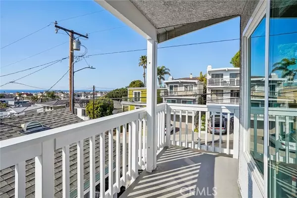 Hermosa Beach, CA 90254,938 3rd Street