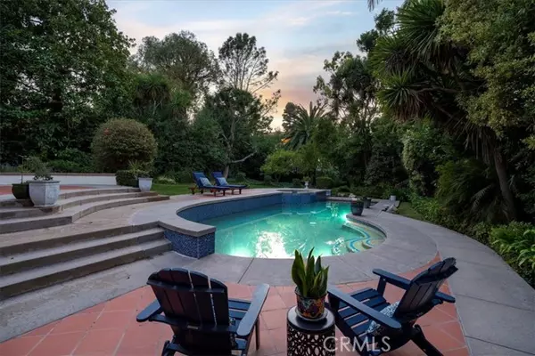 Palos Verdes Estates, CA 90274,1341 Via Gabriel