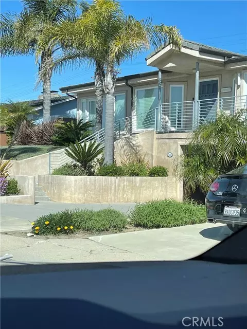 Redondo Beach, CA 90277,169 Via Los Altos