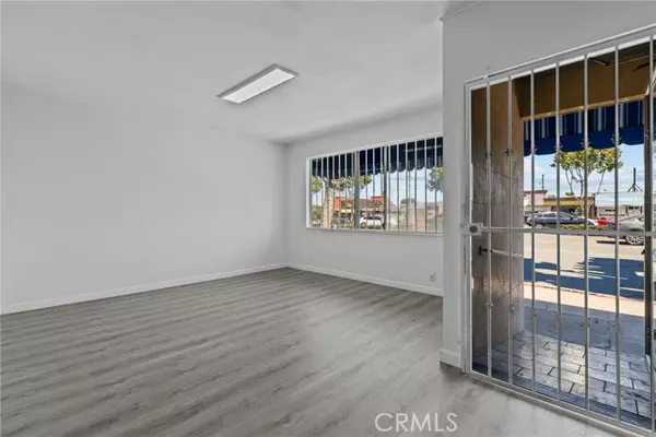 Lawndale, CA 90260,16705 Hawthorne Boulevard