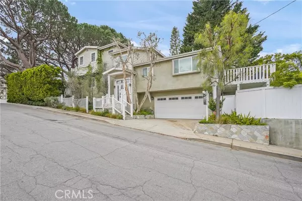 1561 Curtis Avenue, Manhattan Beach, CA 90266