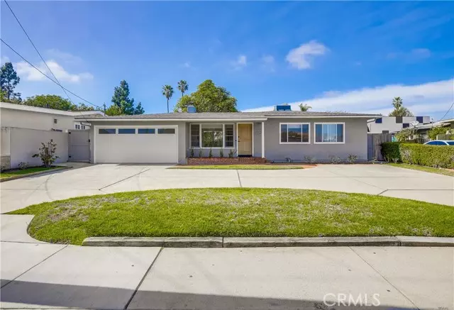 Costa Mesa, CA 92627,1943 Maple Avenue