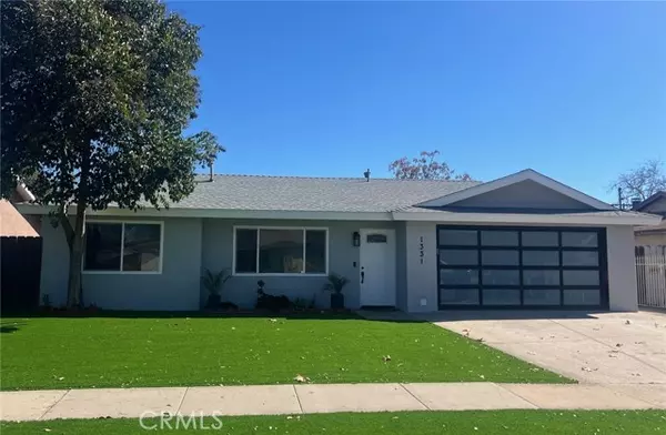 1331 Mckinley Avenue, Escondido, CA 92027