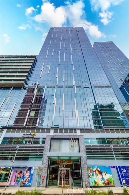 877 Francisco Street #819, Los Angeles, CA 90017