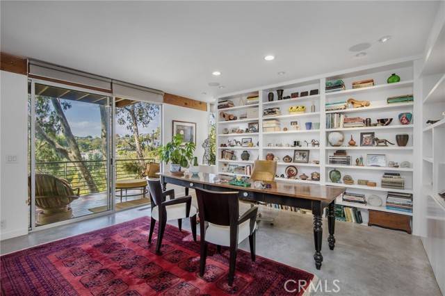 Los Angeles, CA 90069,1503 Skylark Lane