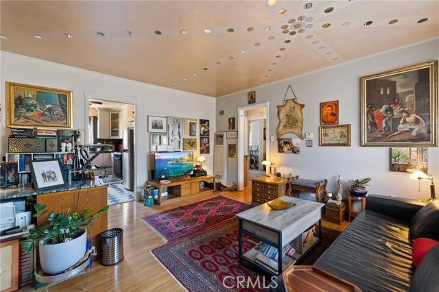 Long Beach, CA 90813,728 Cedar Avenue #22
