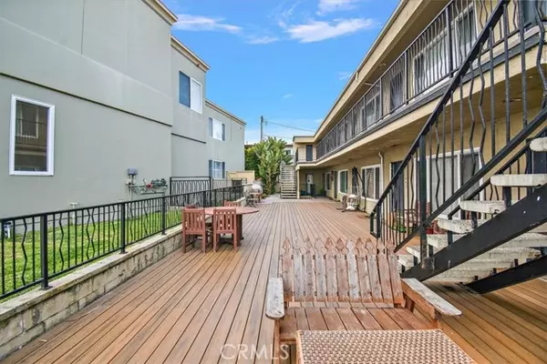 Redondo Beach, CA 90277,1802 Esplanade