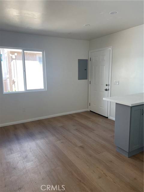 San Pedro (los Angeles), CA 90731,869 W 4 Street