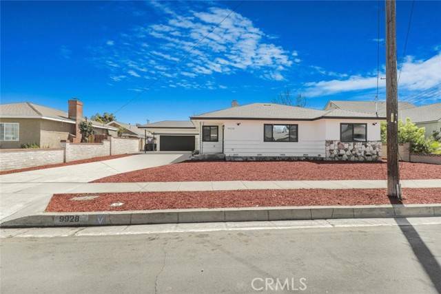 Bellflower, CA 90706,9928 Park Street