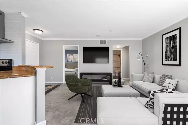 3408 Hathaway Avenue #301, Long Beach, CA 90815