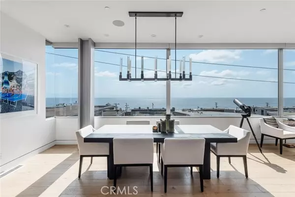 Manhattan Beach, CA 90266,216 13th Street