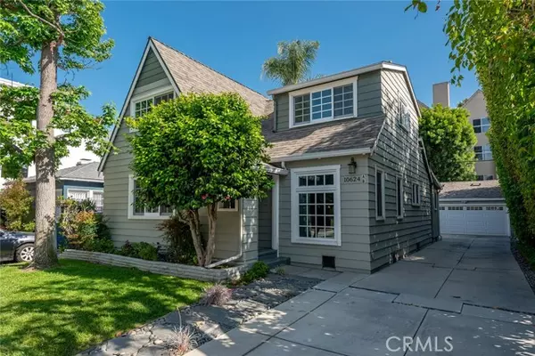 Toluca Lake (los Angeles), CA 91602,10624 Bloomfield #A Street