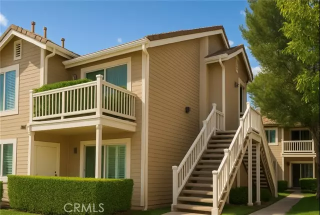 Inglewood, CA 90305,8712 Chessington Drive #255D