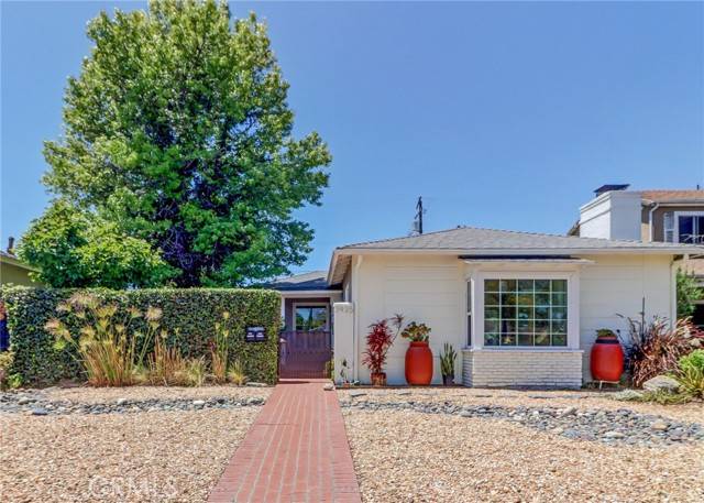 3935 Lime Avenue, Long Beach, CA 90807