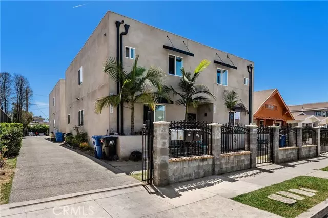 Los Angeles, CA 90037,816 W 47th Street